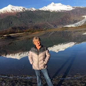 Meet your Posher, Lynn